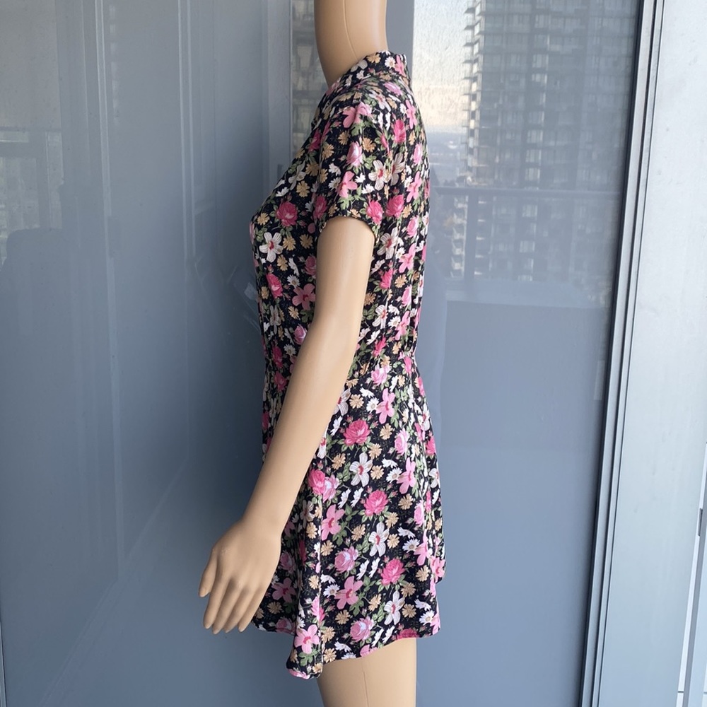 Vintage Floral Romper - Picture 5 of 14